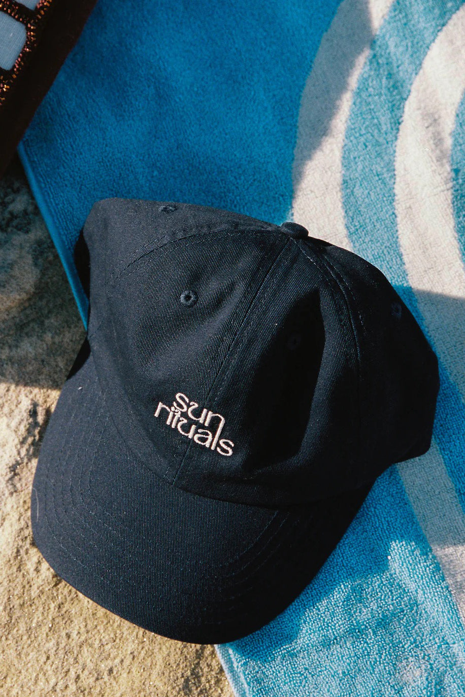 Signature Logo Cap - Navy