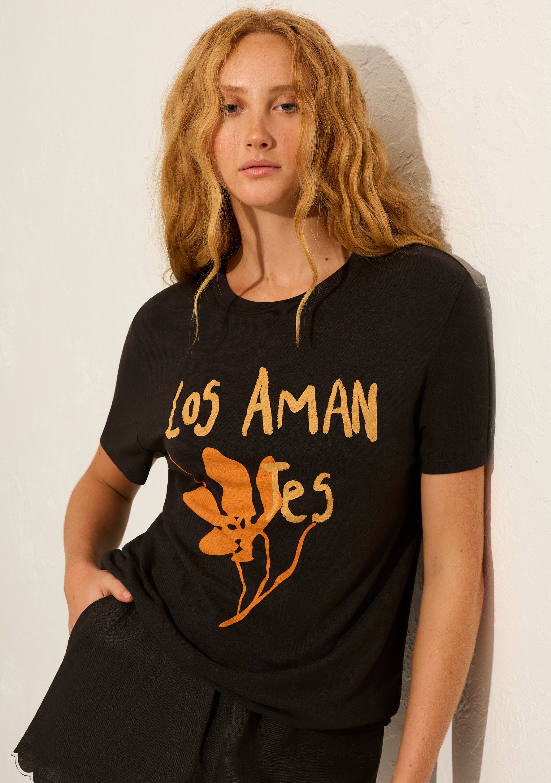 Spanish Lovers Classic Tee - Washed Black