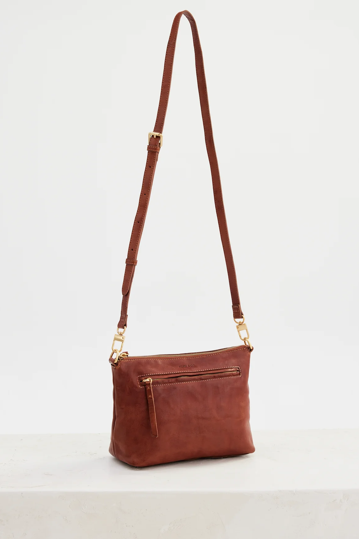 Tumbled Large Essential Pouch - Tan